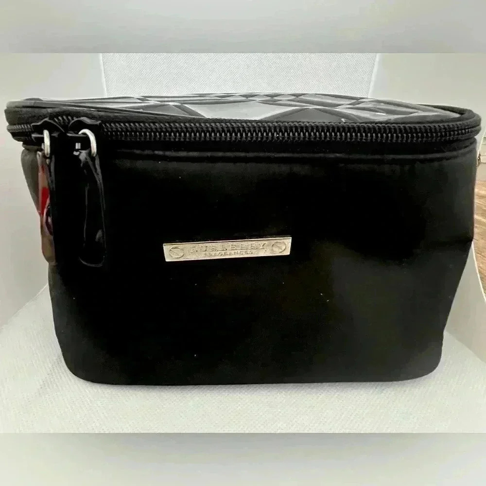 BURBERRY Fragrance | travel case/bag